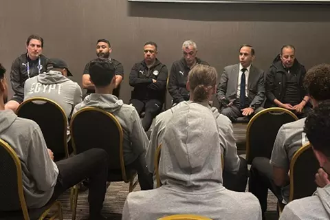 رسالة سفير مصر للاعبي منتخب الشباب قبل مواجهة نيوزيلاندا في المونديال